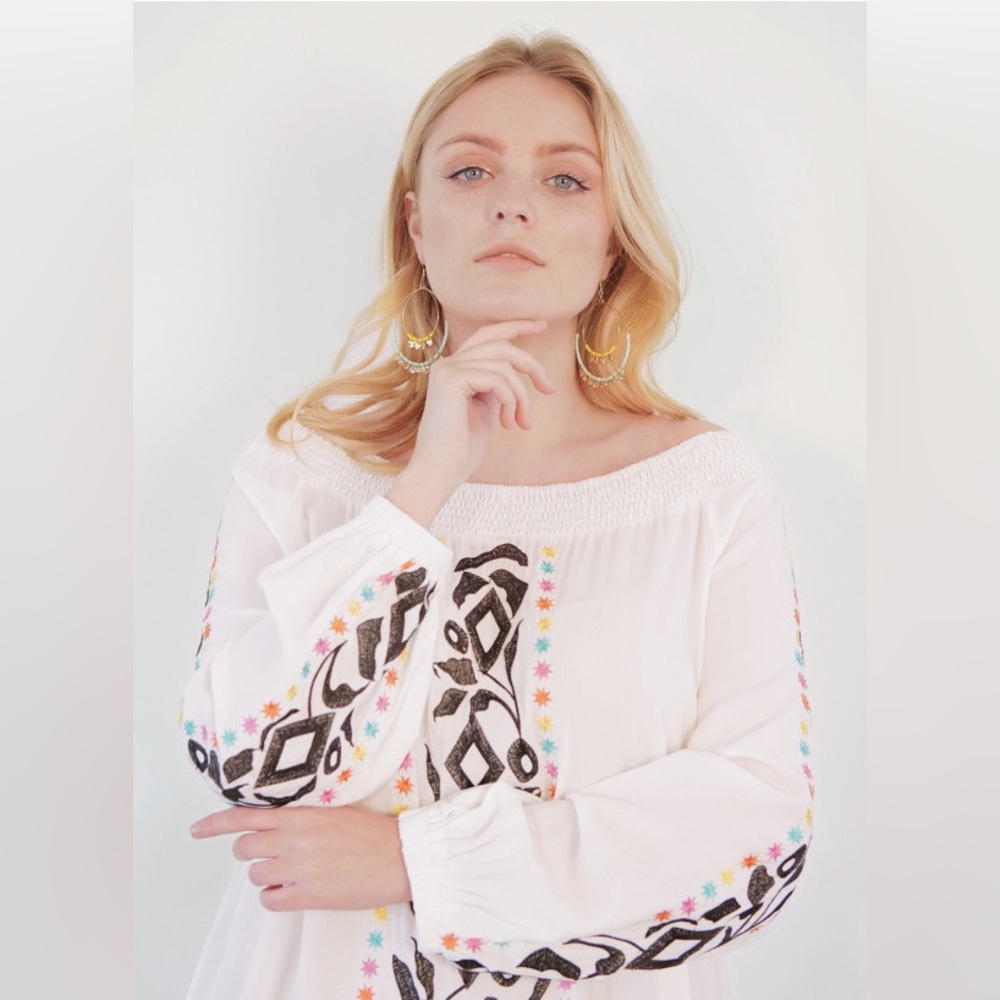 Anna Scholz Blouses Sz 18 Off Shoulder Shirred Embroidered Feminine Casual